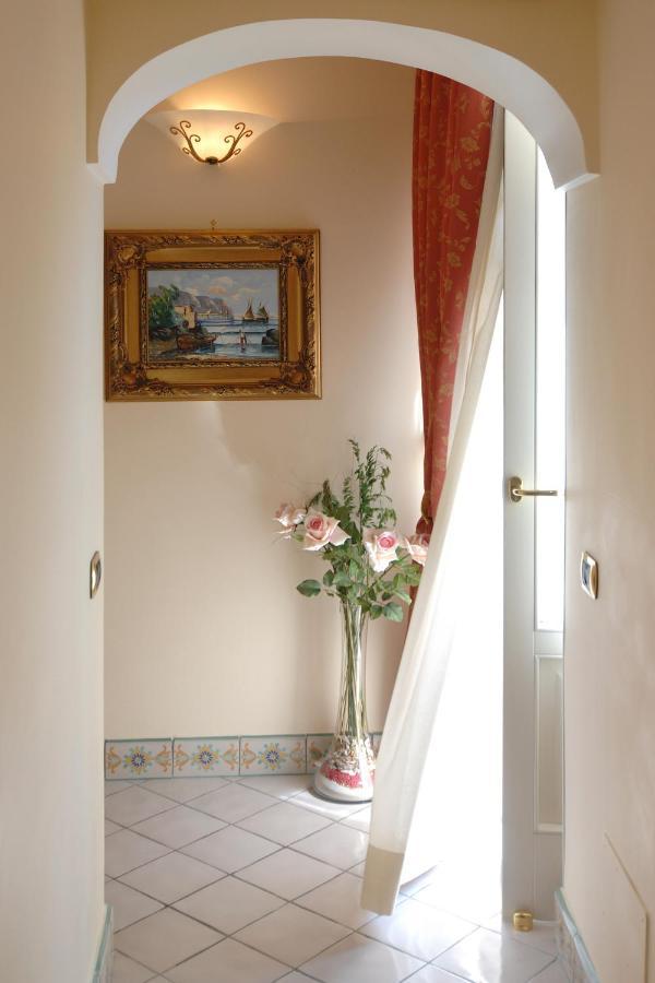 Amalfi Old Square Room & Apartments Eksteriør billede