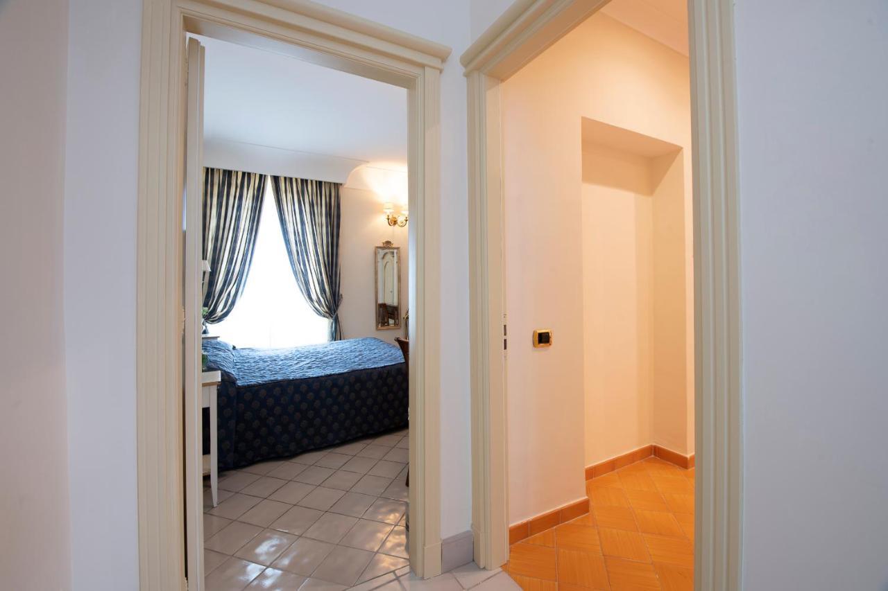 Amalfi Old Square Room & Apartments Eksteriør billede